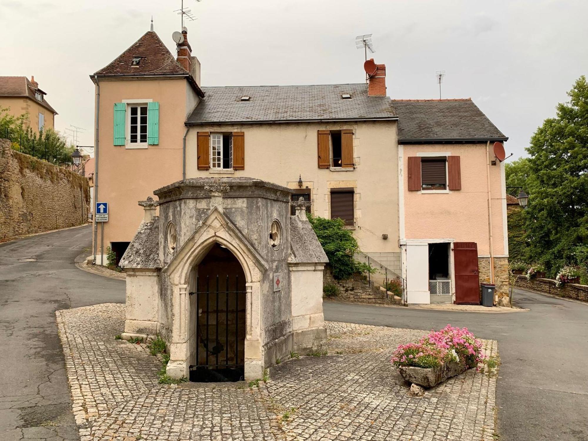 Maison Harmonie Hotel La Chatre Luaran gambar