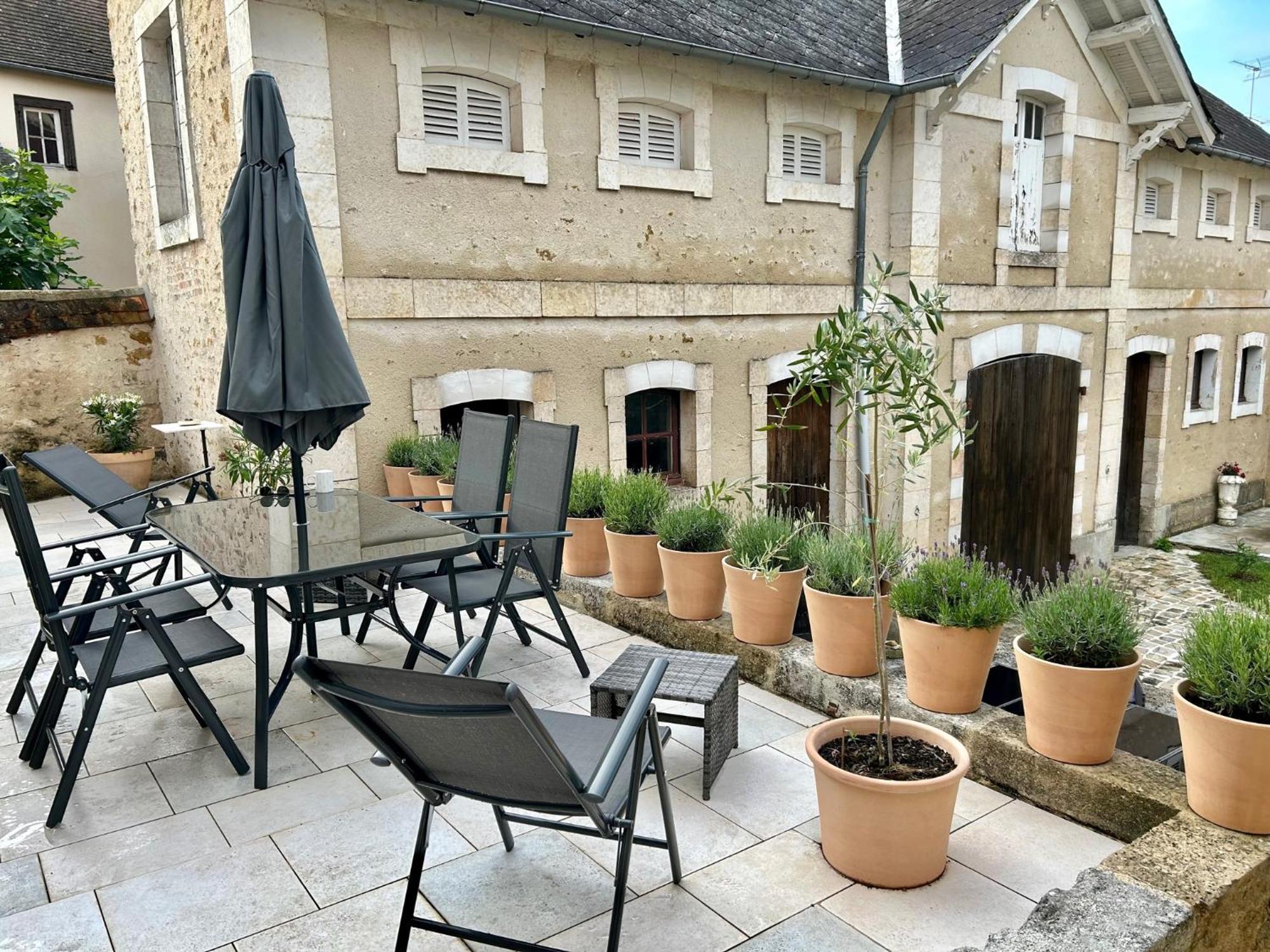 Maison Harmonie Hotel La Chatre Luaran gambar